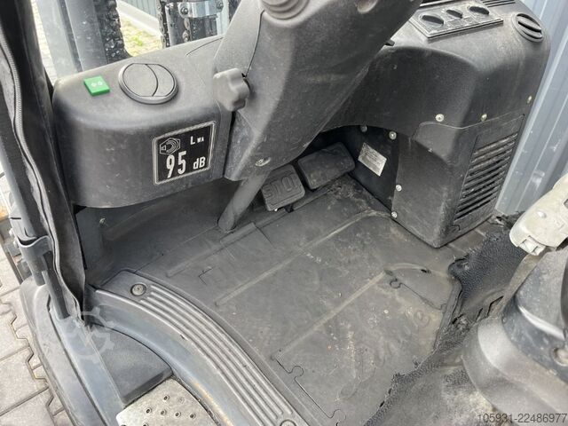 LPG Forklifts Linde H20T-01
