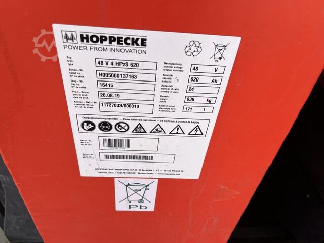 Reach Truck Linde R12B-01