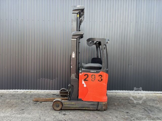 Reach Truck Linde R12B-01