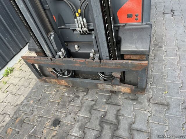 LPG Forklifts Linde H25T-02