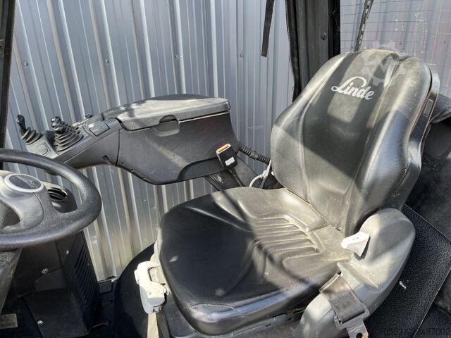 LPG Forklifts Linde H20T-01
