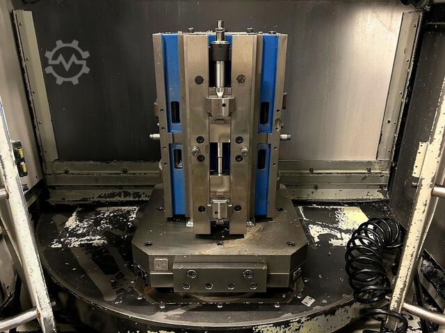 Vertical machining center 3x Bridgeport XR 700 HMC