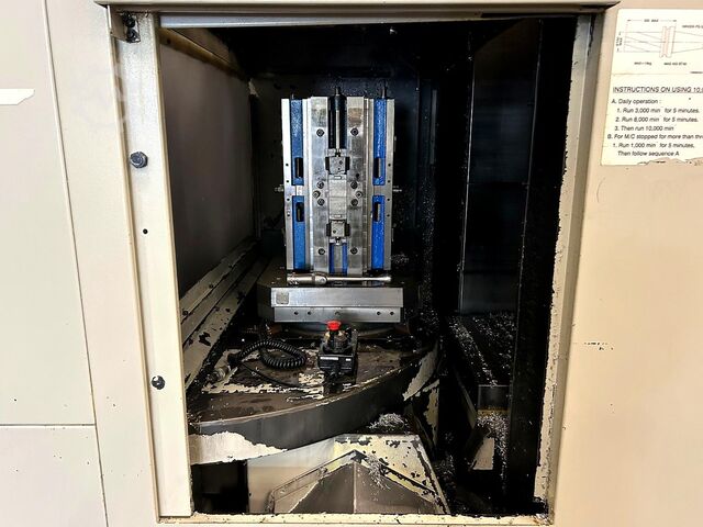 Vertical machining center 3x Bridgeport XR 700 HMC