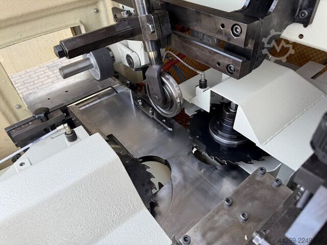 Weinig Unimat 23 SP automatic planing and splitting machine Weinig Unimat 23 SP