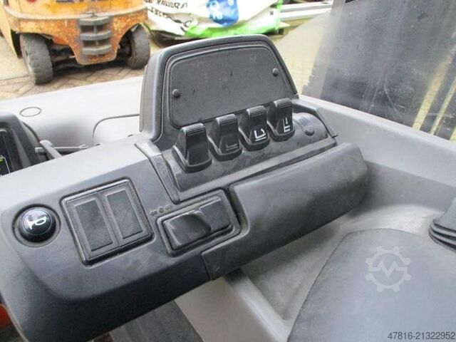 Reach truck BT RRB3