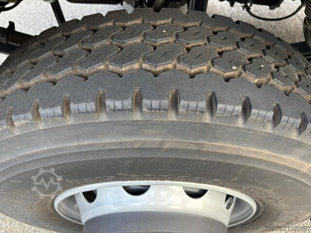 Autokran Iveco Eurocargo 180E32