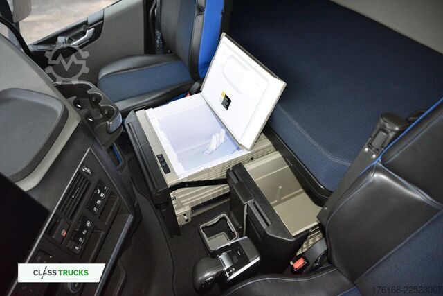 Standard SZM VOLVO FH 500 Globetrotter XL