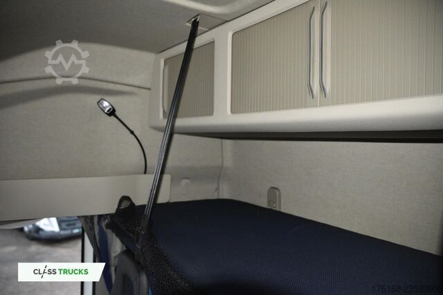 Standard SZM VOLVO FH 500 Globetrotter XL