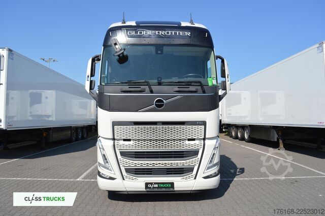 Standard SZM VOLVO FH 500 XL i-ParkCool ACC SideSkirts
