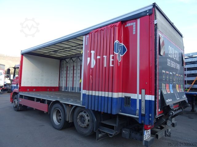 LKW mit Getränkeaufbau MAN 26.340 TGM*18 Pal.*2,5 to LBW*Lift/Lenk*2x AHK