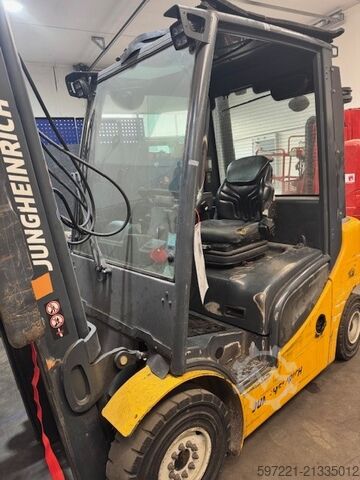 Dieselstapler Jungheinrich DFG 425s (Motor dreht, startet nicht)