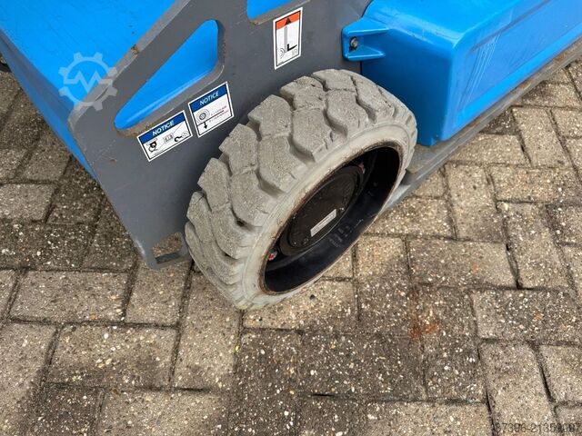 Telescopic boom lift Haulotte Star 10 Hoogwerker Masthoogwerker