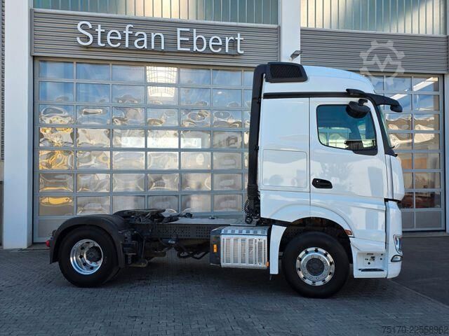 Standard-SZM Mercedes-Benz Actros 1846 LS Hydraulik, ADR, 2 x Nebenantrieb
