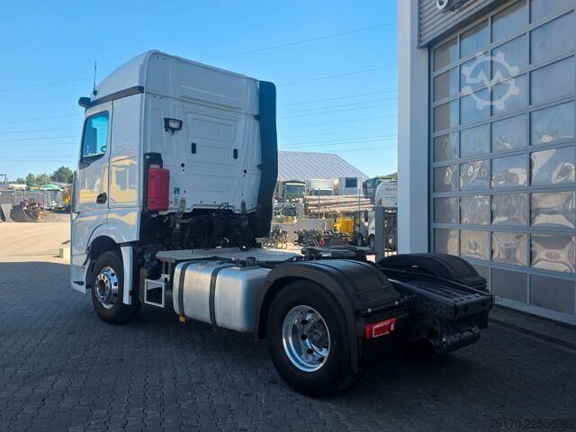 Standard-SZM Mercedes-Benz Actros 1846 LS Hydraulik, ADR, 2 x Nebenantrieb