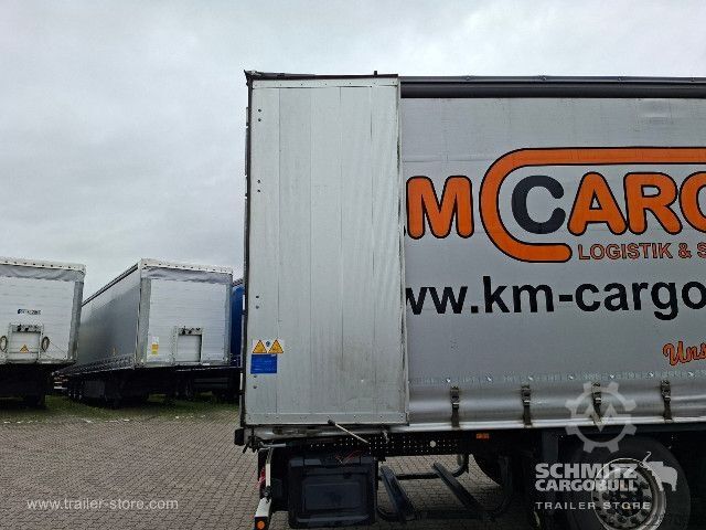 Open semitrailer with tarp Schmitz Cargobull Curtainsider Standard Getränke