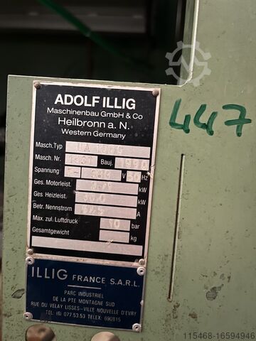 Thermoformmaschine ILLIG UA 100 1g