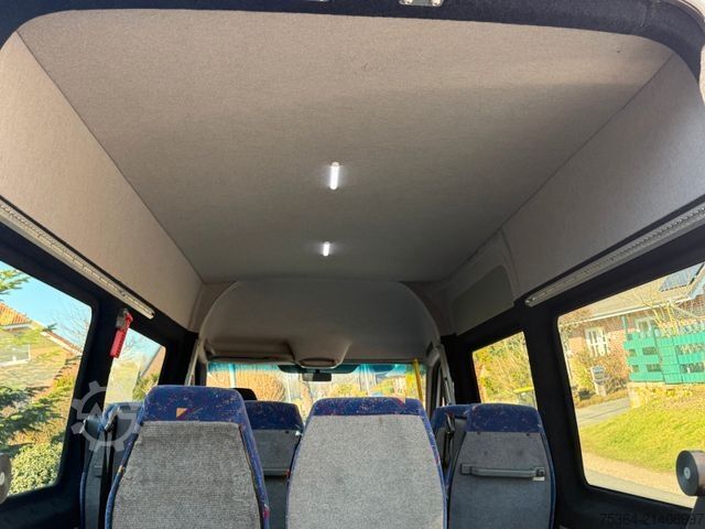 Minibus MERCEDES-BENZ Sprinter 313 Cdi 9Sitze+Rollstuhllift Klima Navi