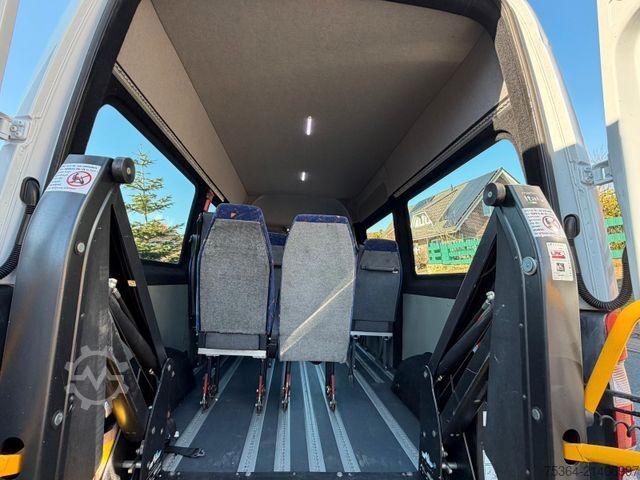 Minibus MERCEDES-BENZ Sprinter 313 Cdi 9Sitze+Rollstuhllift Klima Navi