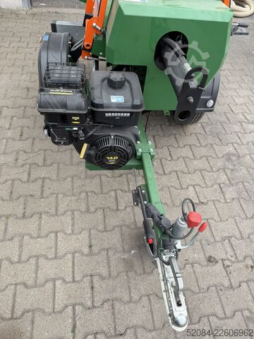 Posch Holzspalter auf Achse Posch 