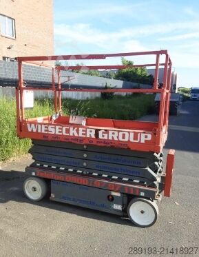 Working platform (scissor lift) Skyjack SJ III 4626 Elektro 9,92 m