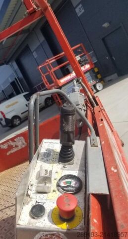 Scherenarbeitsbühne Skyjack SJ III 4632 Elektro 11,75m