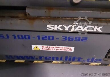 Scherenarbeitsbühne Skyjack SJ III 4726 Elektro 9,82m