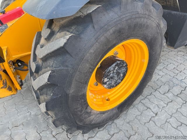 Other JCB 540-140 / 2021 BJ / 14M /  2.947 H