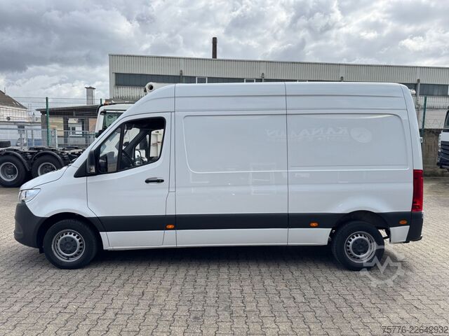 Kastenwagen hoch MERCEDES-BENZ 211 CDI Sprinter III Kasten L2 Hoch WIE NEU