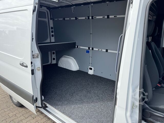 Kastenwagen hoch MERCEDES-BENZ 211 CDI Sprinter III Kasten L2 Hoch WIE NEU