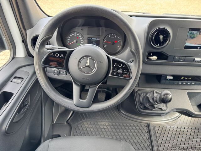 Kastenwagen hoch MERCEDES-BENZ 211 CDI Sprinter III Kasten L2 Hoch WIE NEU