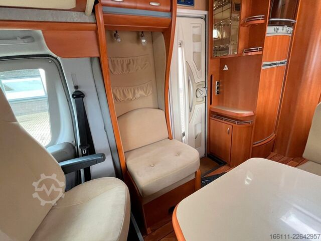 Alkoven Wohnmobil HOBBY AK 615 KLC - Etagenbetten - Klima - Garage -
