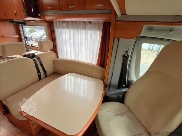 Alkoven Wohnmobil HOBBY AK 615 KLC - Etagenbetten - Klima - Garage -