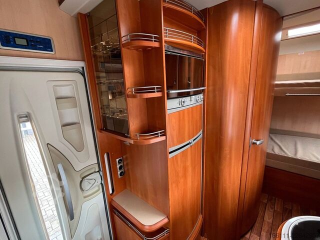 Alkoven Wohnmobil HOBBY AK 615 KLC - Etagenbetten - Klima - Garage -