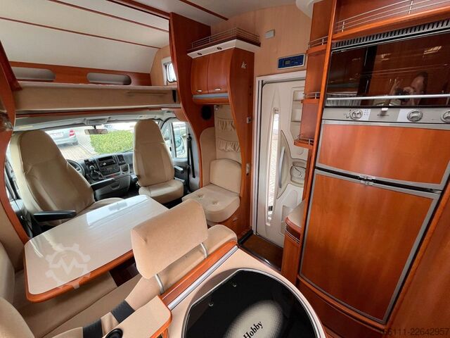 Alkoven Wohnmobil HOBBY AK 615 KLC - Etagenbetten - Klima - Garage -