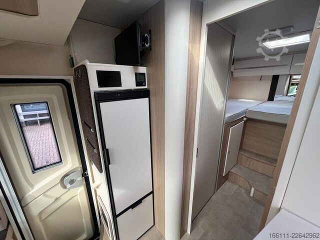 Teilintegriertes Wohnmobil RIMOR EVO 95 Plus - Hub/Einzelbetten -  -