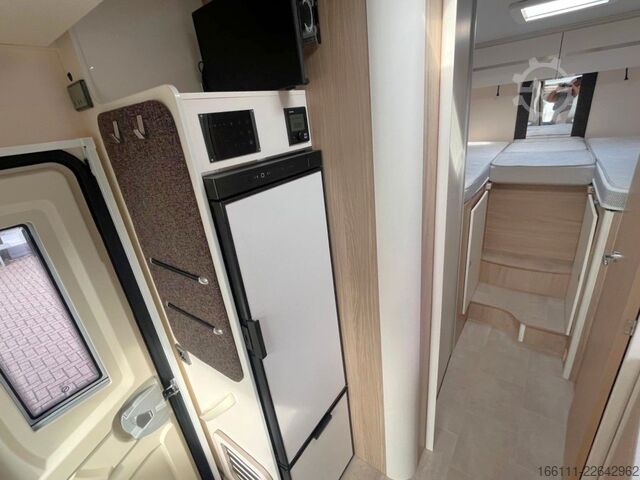Teilintegriertes Wohnmobil RIMOR EVO 95 Plus - Hub/Einzelbetten -  -