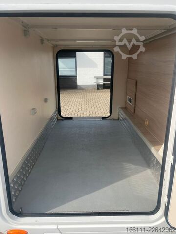 Teilintegriertes Wohnmobil RIMOR EVO 95 Plus - Hub/Einzelbetten -  -