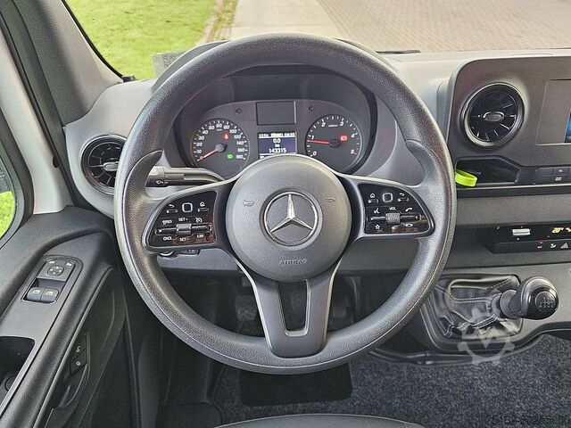 Hochdachkombi MERCEDES-BENZ SPRINTER 316 L2H2 Mbux RWD