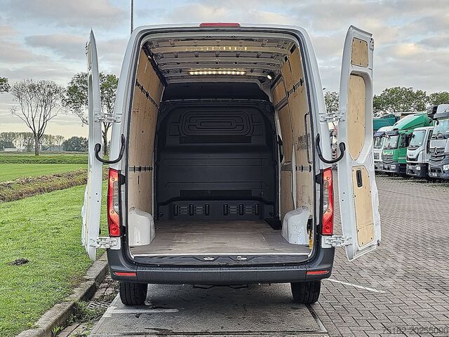 Hochdachkombi MERCEDES-BENZ SPRINTER 316 L2H2 Mbux RWD