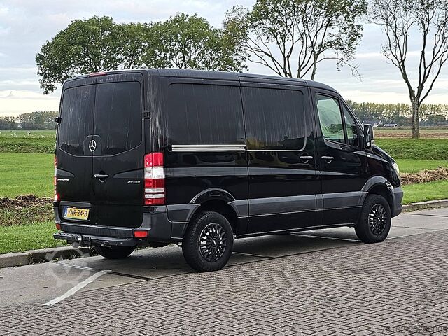 Hochdachkombi MERCEDES-BENZ SPRINTER 211 L1H1 Trekhaak Euro6