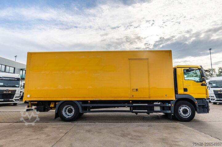Koffer MAN TGM 18.250 BL + DHOLLANDIA 2T.