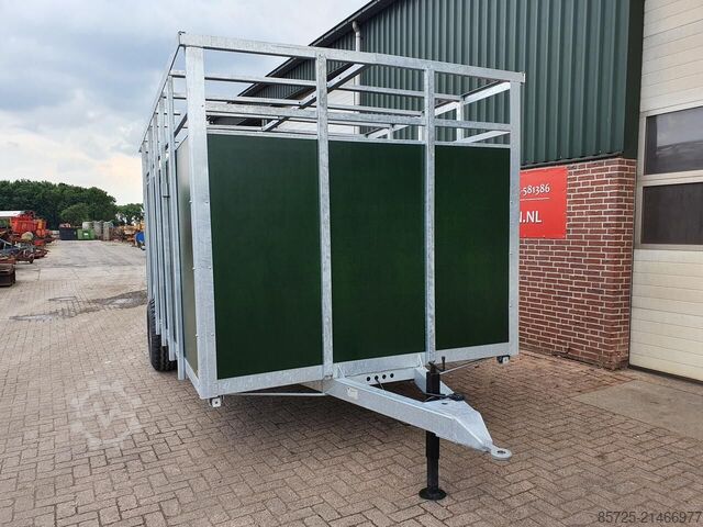 Livestock transport  Veewagen voor 6 a 7 koeien