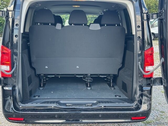 Kleinbus Mercedes-Benz Vito Tourer 114 CDI Pro 4x4 lang 9-Sitze