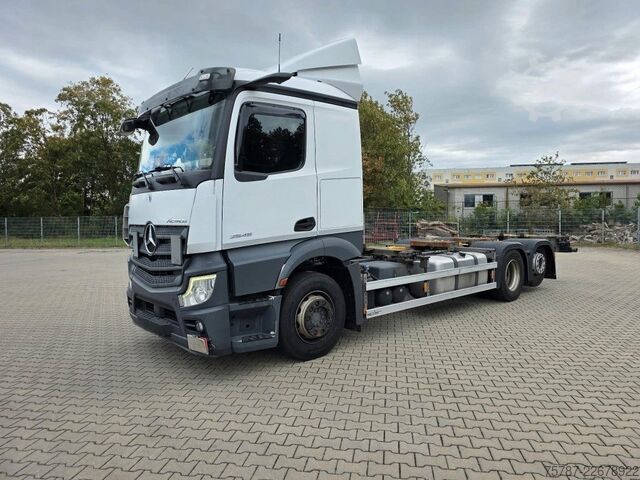 Swap body truck MERCEDES-BENZ 2545 BDF Multiwechsler, 2 x AHK, Euro 6  D,M,N