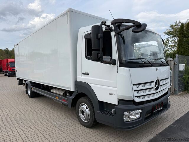 Box van MERCEDES-BENZ Atego 821 L Koffer+LBW/Klima/Motorbremse/EURO6D