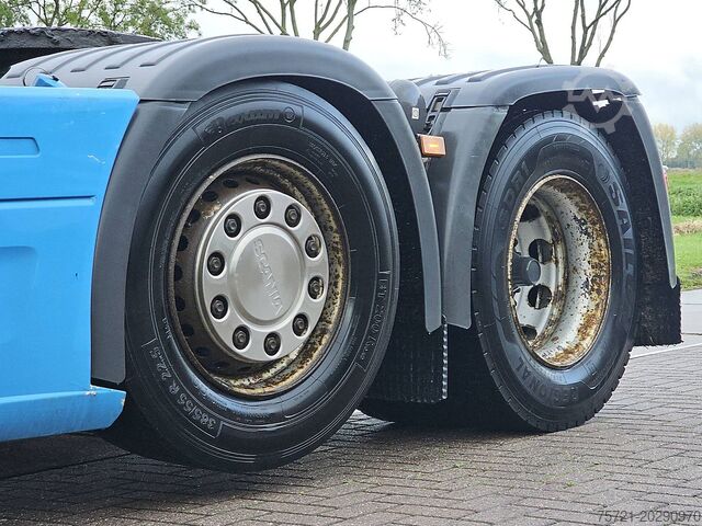 Standard-SZM SCANIA P410 6X2/4 MNB