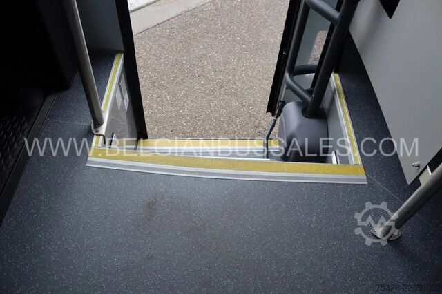 Minibus Iveco Indcar Mobi Scolaire / 8.6m / 33 pl / Automatic / Airc...