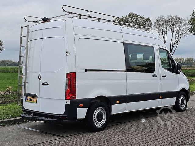 High-roof van MERCEDES-BENZ SPRINTER 211 L2H2 Dubbel Cabine!