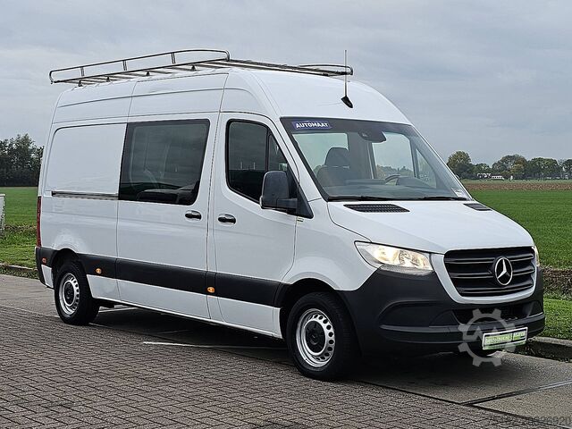 High-roof van MERCEDES-BENZ SPRINTER 211 L2H2 Dubbel Cabine!