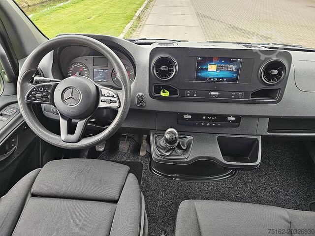 High-roof van MERCEDES-BENZ SPRINTER 317 L3H2 Maxi Navi